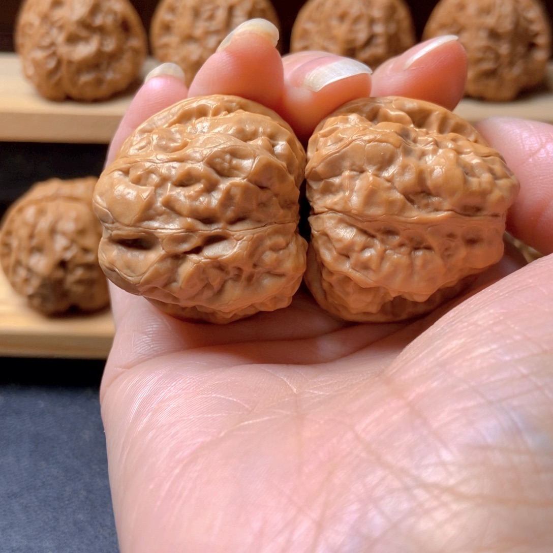 李***哥文玩核桃吊坠蛤蟆头