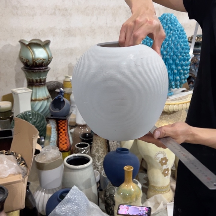 瓶高度21厘米口径10厘米微瑕捡漏摩擦划痕