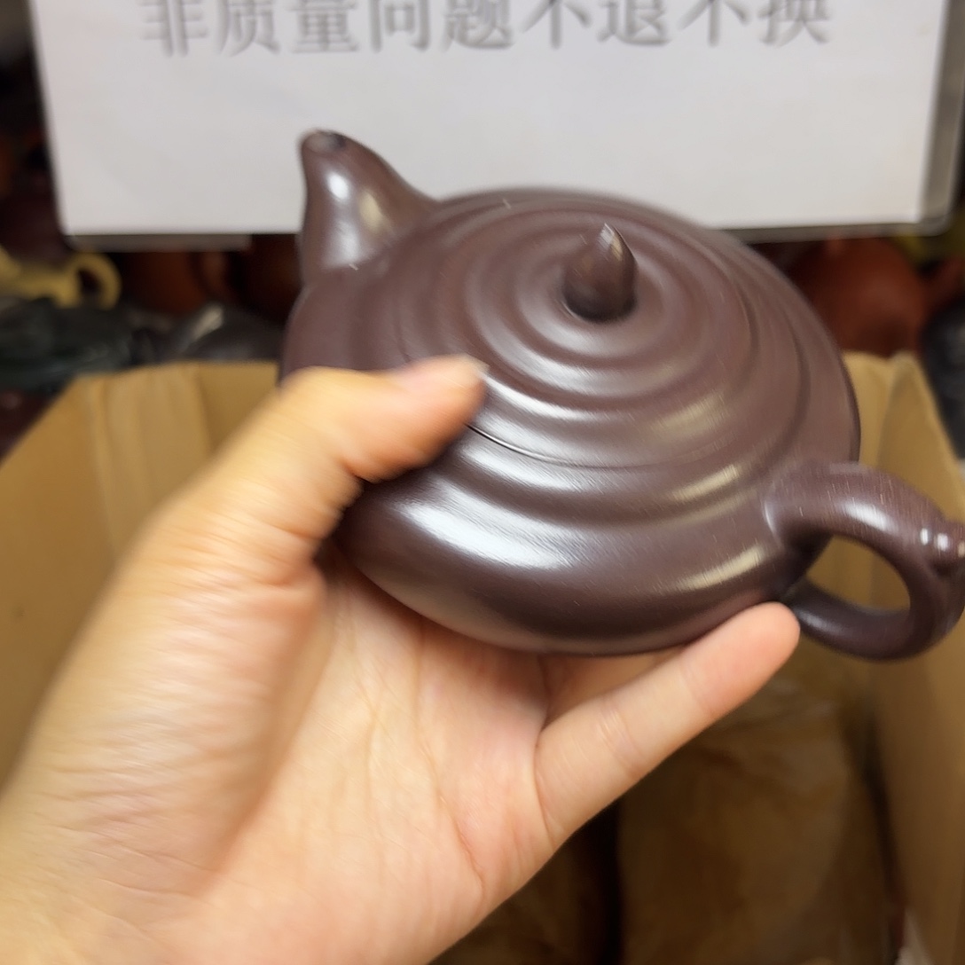 甄选宜兴本土紫砂壶