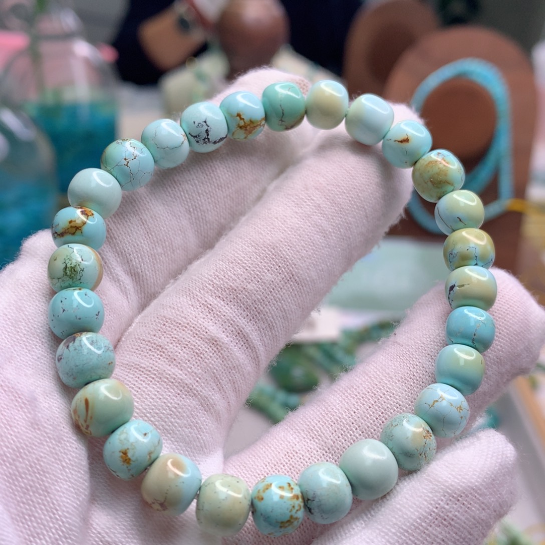 绿松石未镶嵌饰品