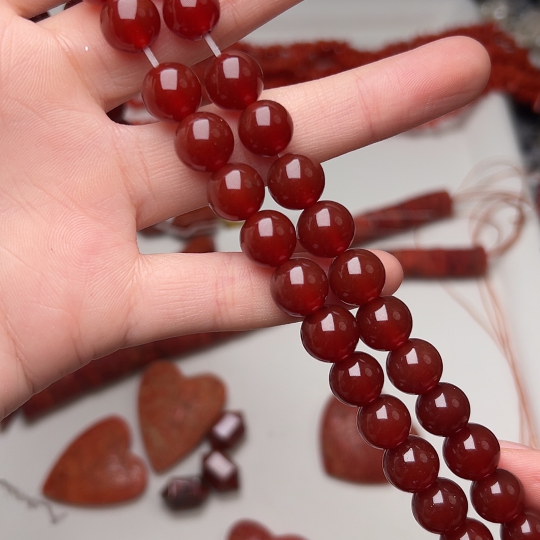 岁****玛瑙/玉髓合金珠宝半成品G157。10mm天然红玛瑙圆珠两条