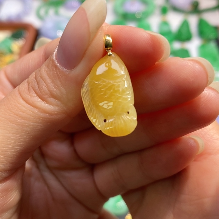 颈饰未镶嵌翡翠吊坠