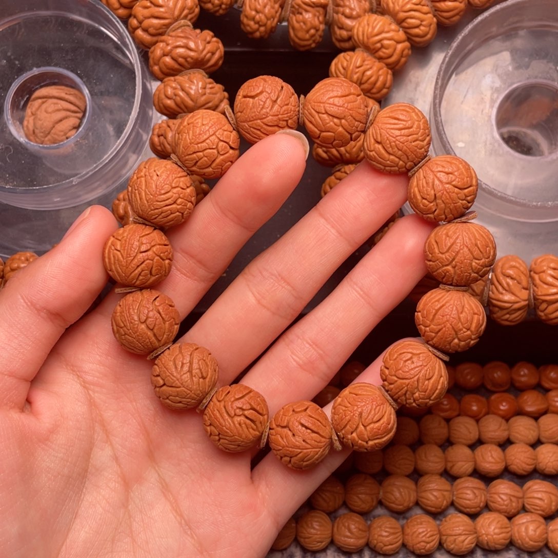 吊坠桃核秦岭核桃红魔铁将军