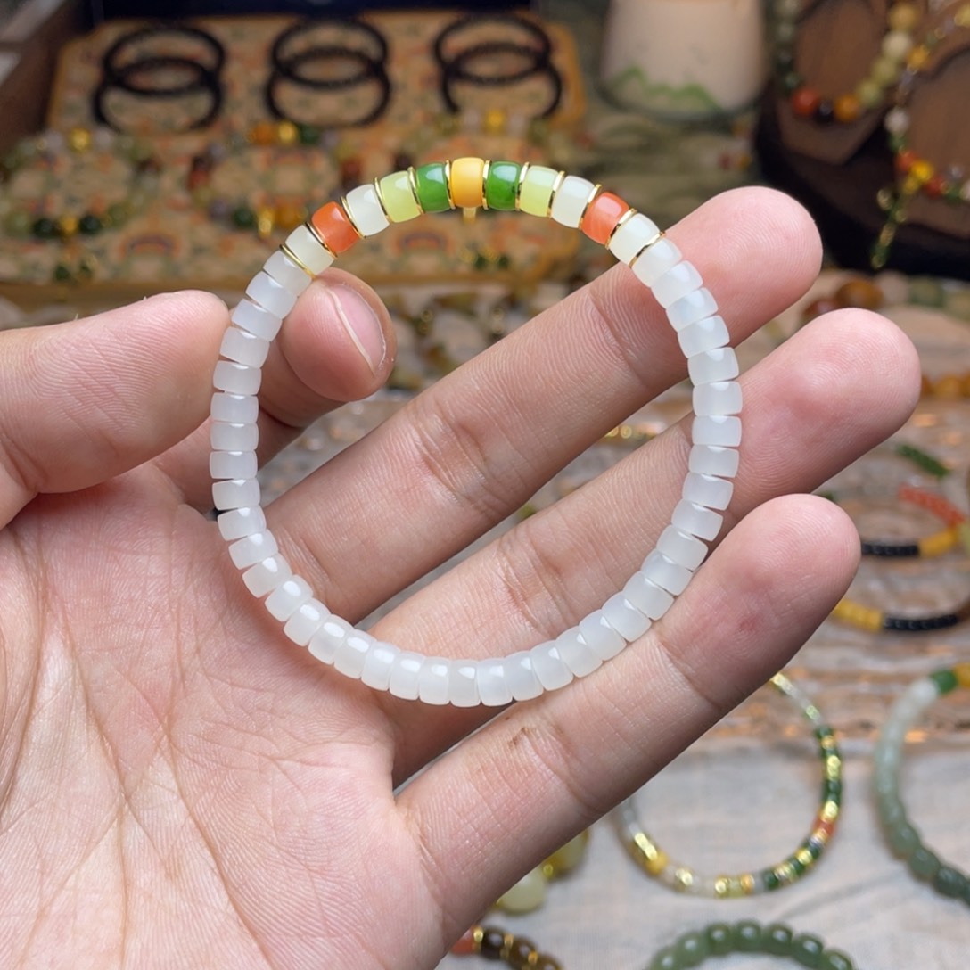 和田玉未镶嵌手链