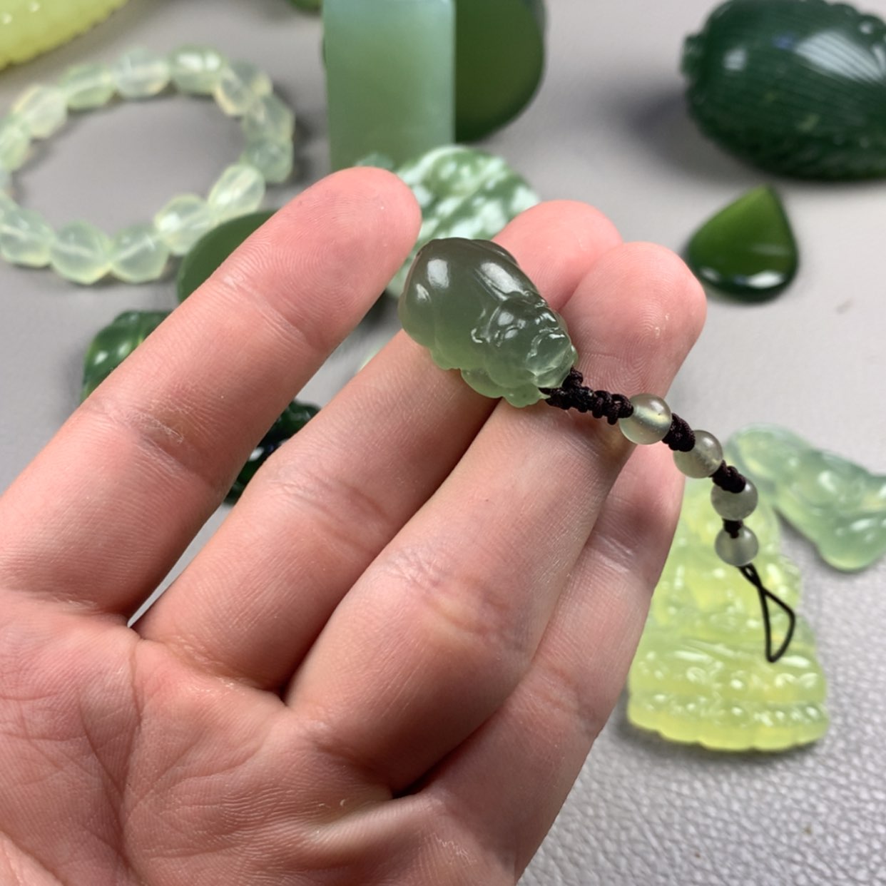 【闪购商品】蛇纹石玉未镶嵌岫玉