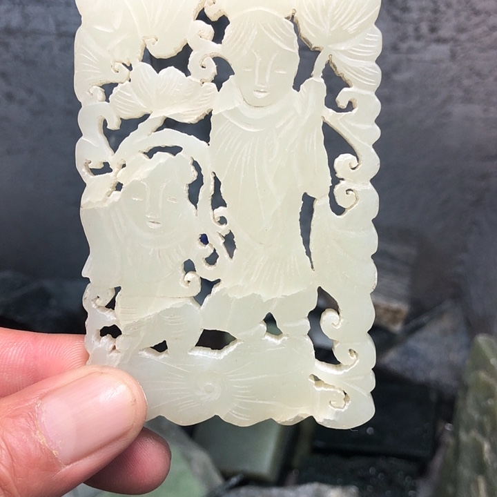 和田玉颈饰未镶嵌