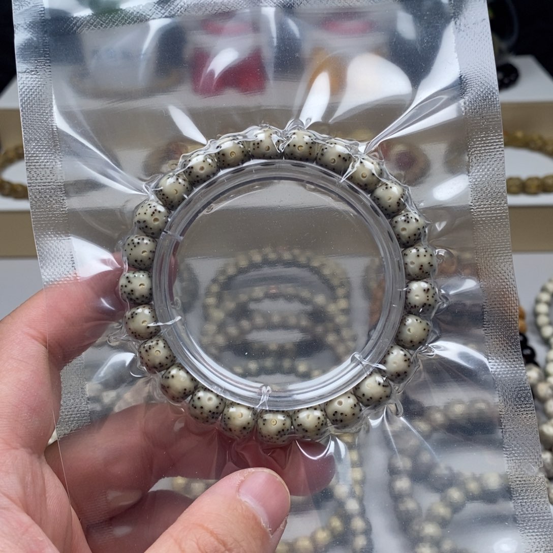 星月菩提手串月留白手串