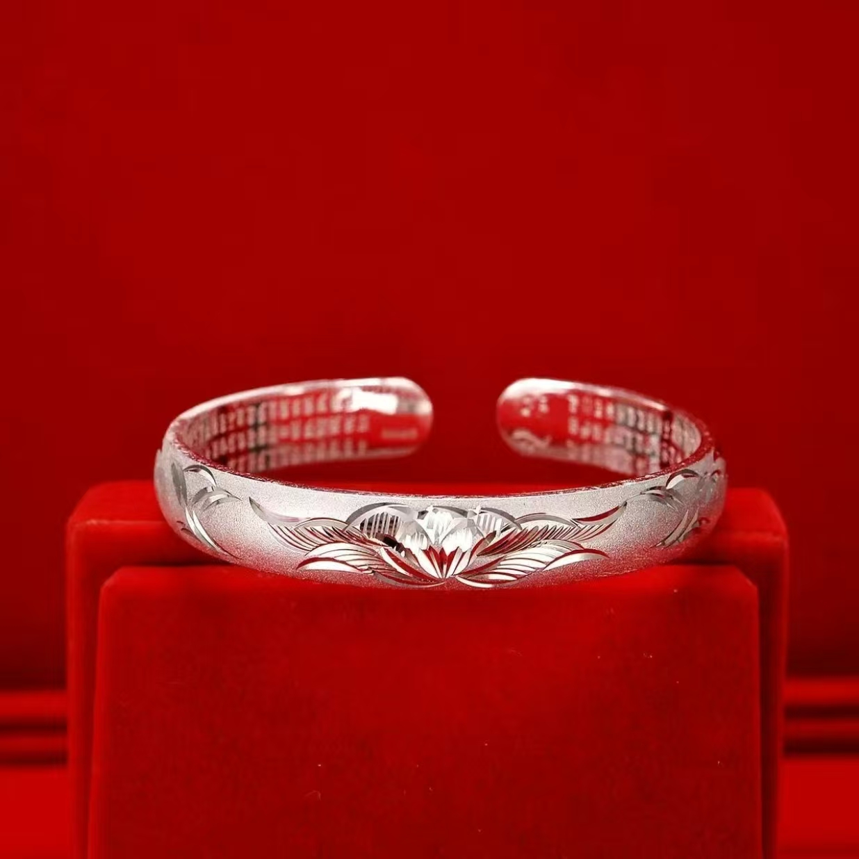 A-098【处理】-精美大气 原创设计民族风好事莲莲生肖挂件