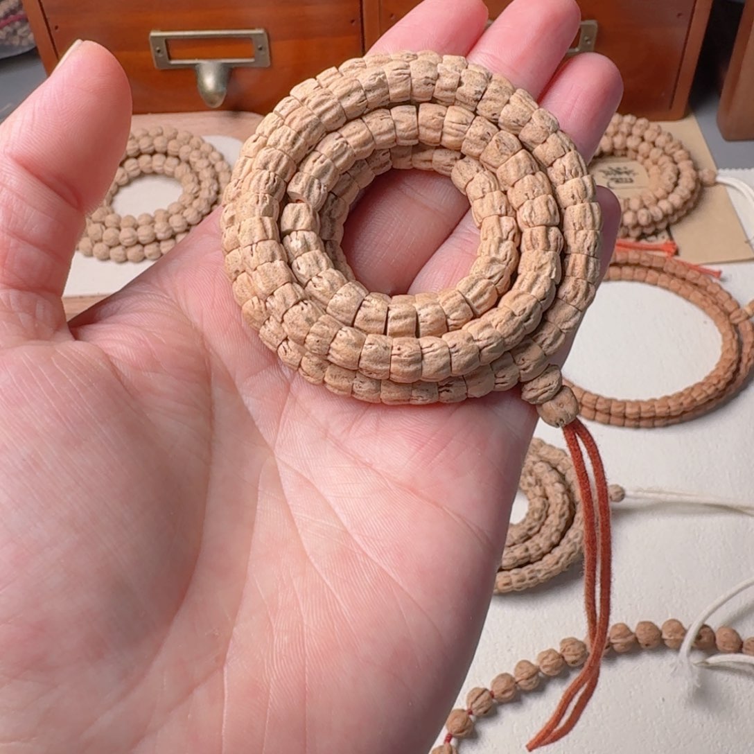 柏香籽/百香籽吊坠