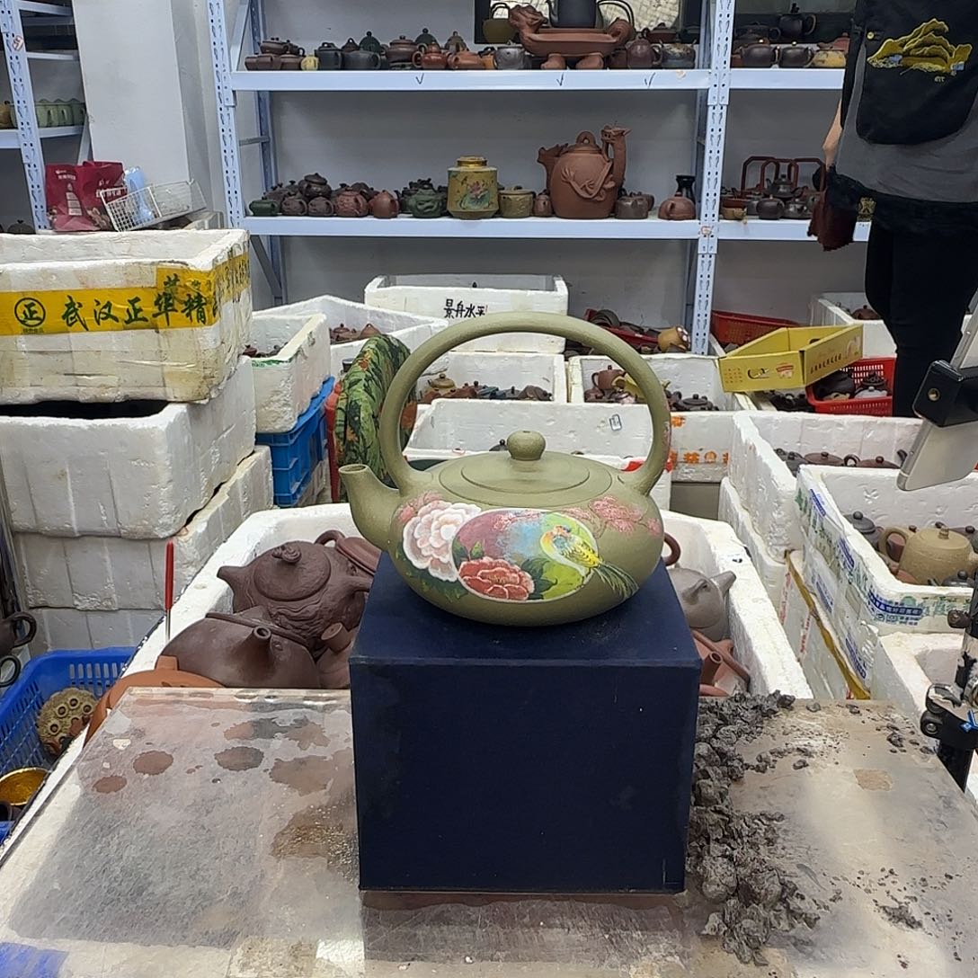 茶壶紫砂宜兴紫砂壶瑕疵处理