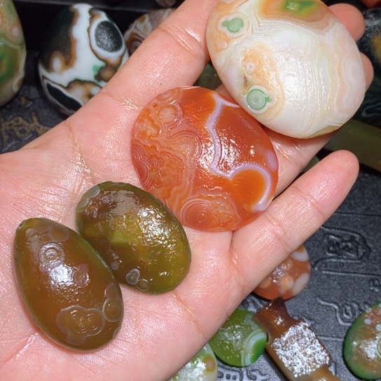 石英质玉珠宝半成品未镶嵌用****1