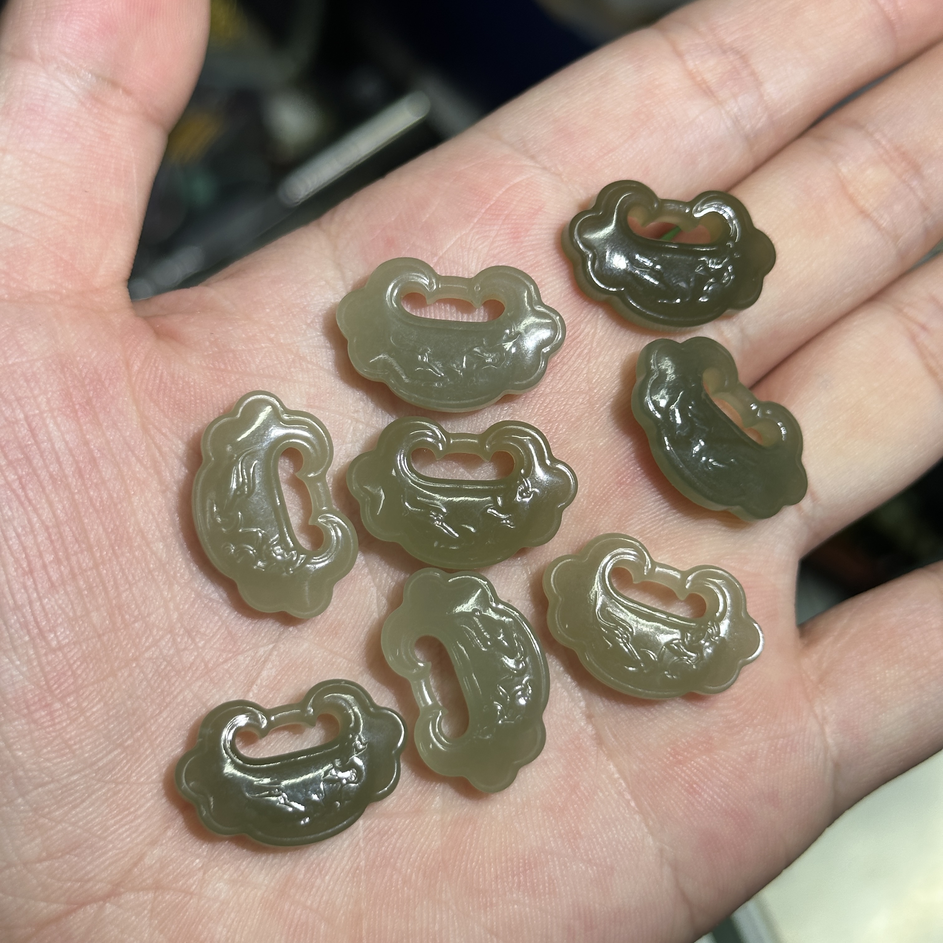 【L61】和田玉如意锁多样性发其一