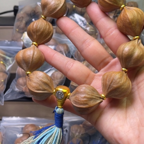 橄榄核手串/手链2.7四花400/10