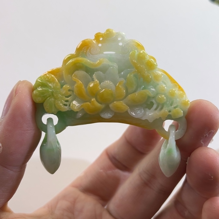 翡翠吊坠(赠链)未镶嵌代编织