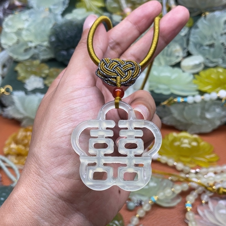 未镶嵌蛇纹石玉项链