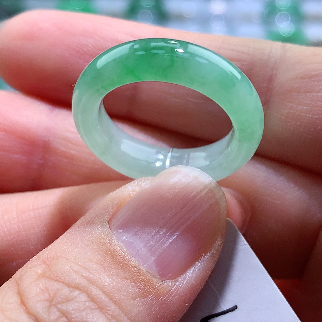 翡翠戒指未镶嵌13号