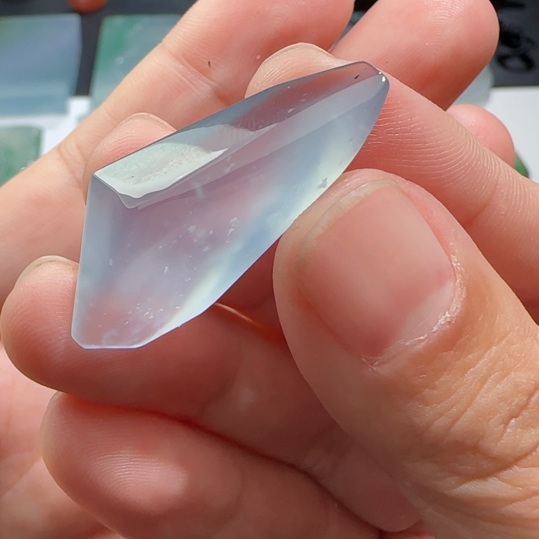 定制翡翠未镶嵌材料