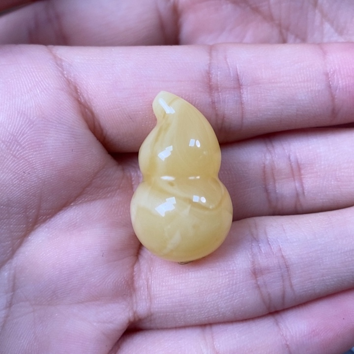 未镶嵌琥珀裸石葫芦