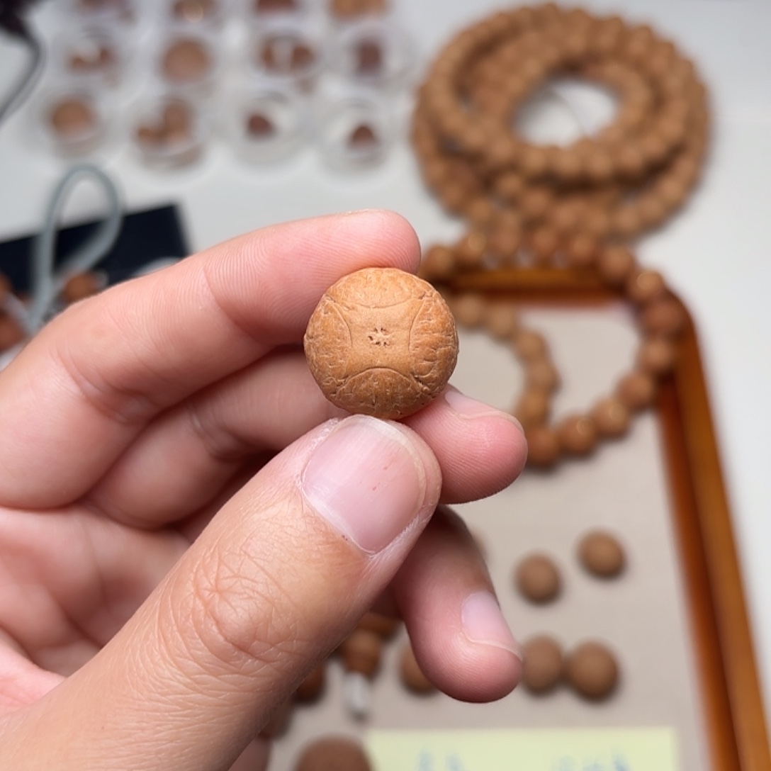 手串凤眼菩提麒麟三通19.3×14.7