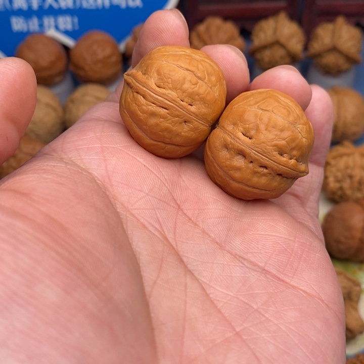 文玩核桃把件佛肚