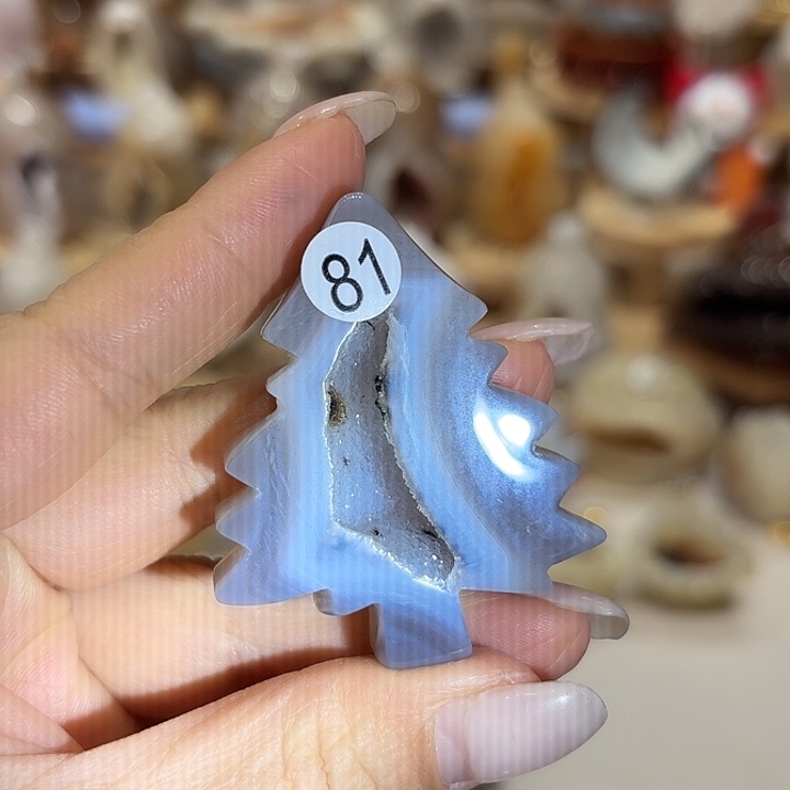 未镶嵌水晶大型摆件（非配饰）