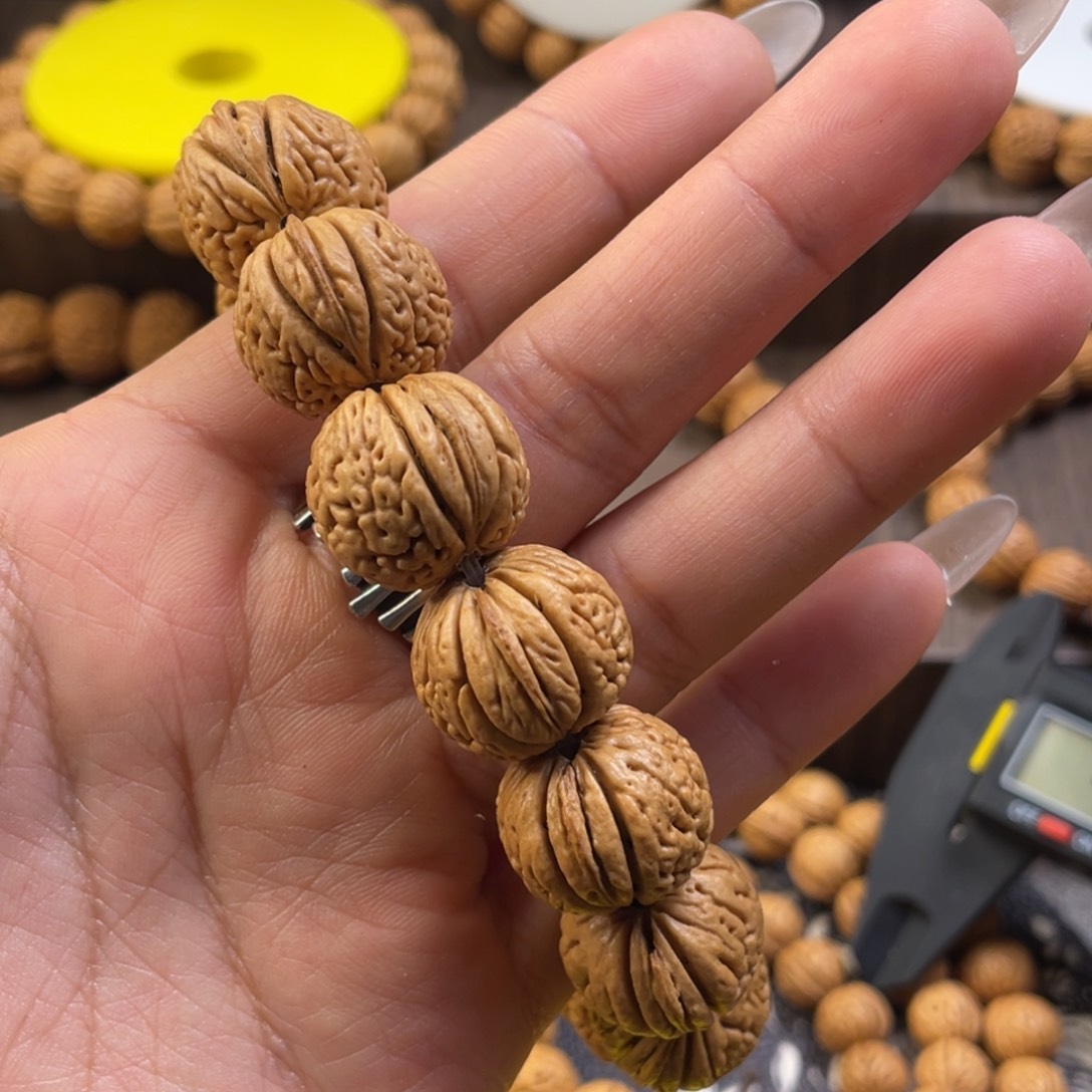 桃核手串微*?王者南瓜