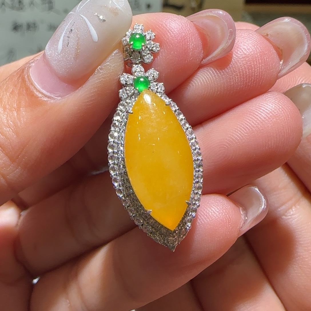 【闪购商品】翡翠颈饰18K金镶嵌缅甸