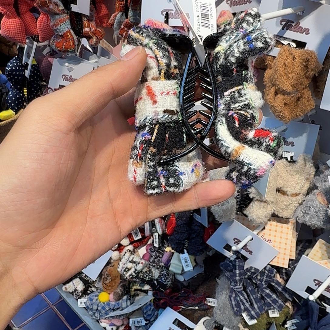 皮质非金属东大门发饰320