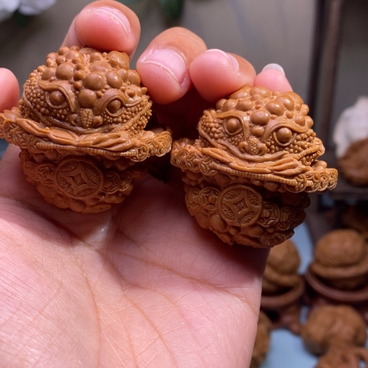 【闪购商品】核桃手串/手链皮****的爆丁金蟾