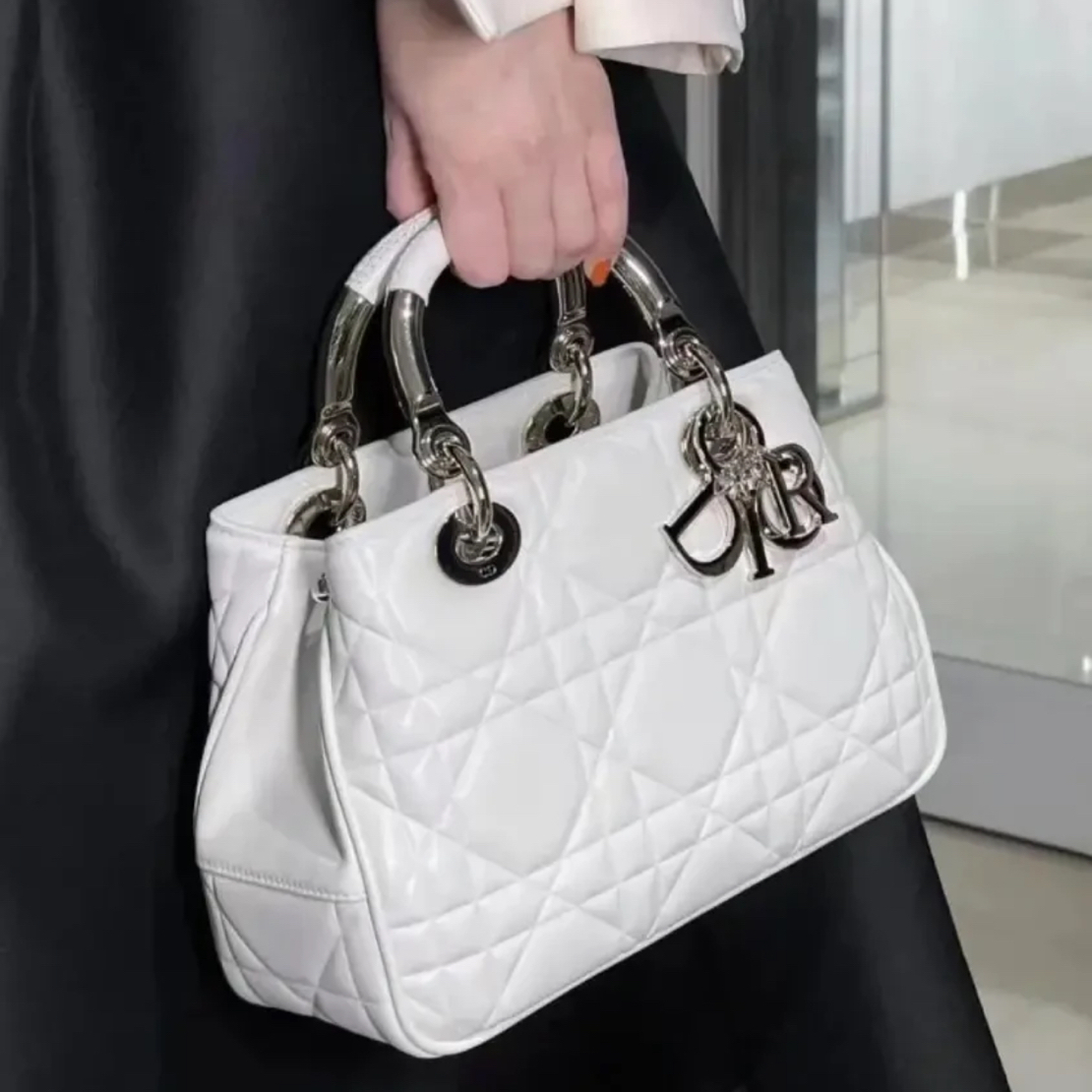 99新 DIOR/迪奥 lady 95.22小号戴妃白色牛皮单肩包/37789