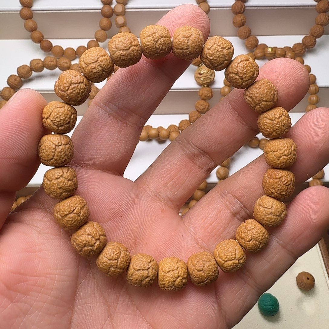 文玩核桃吊坠饕餮