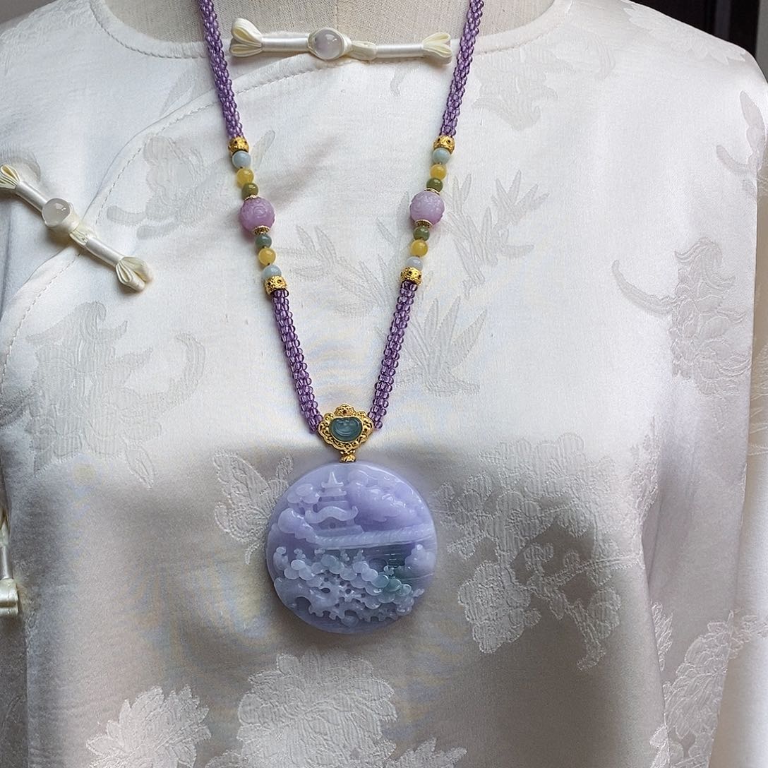 翡翠颈饰未镶嵌天然