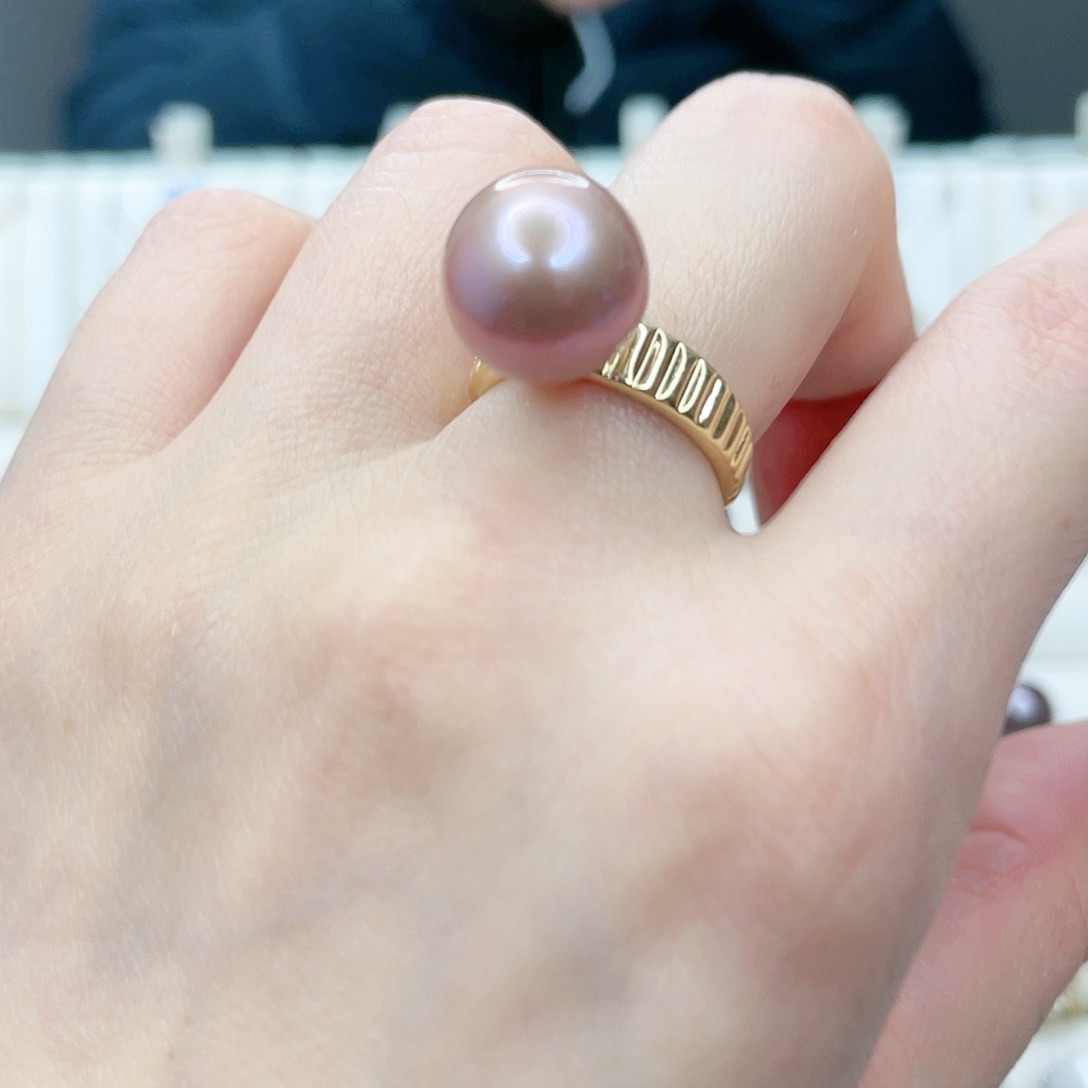 淡水珍珠吊坠(赠链)未镶嵌