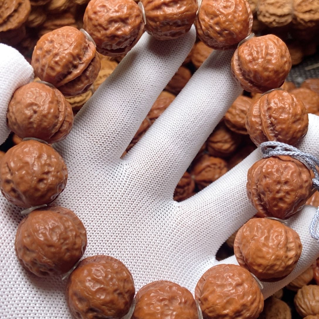 手串桃核铁皮纹手串