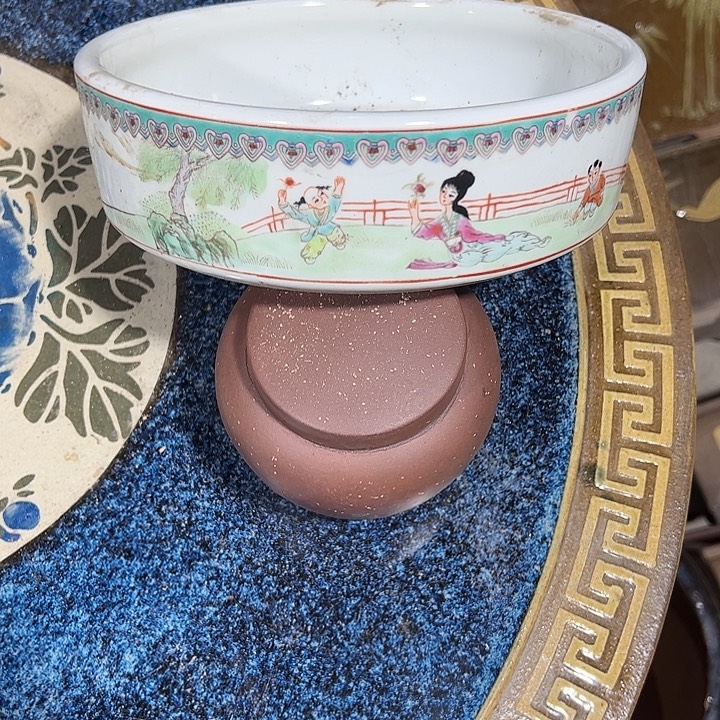 花***馆陶瓷材料，品相完好