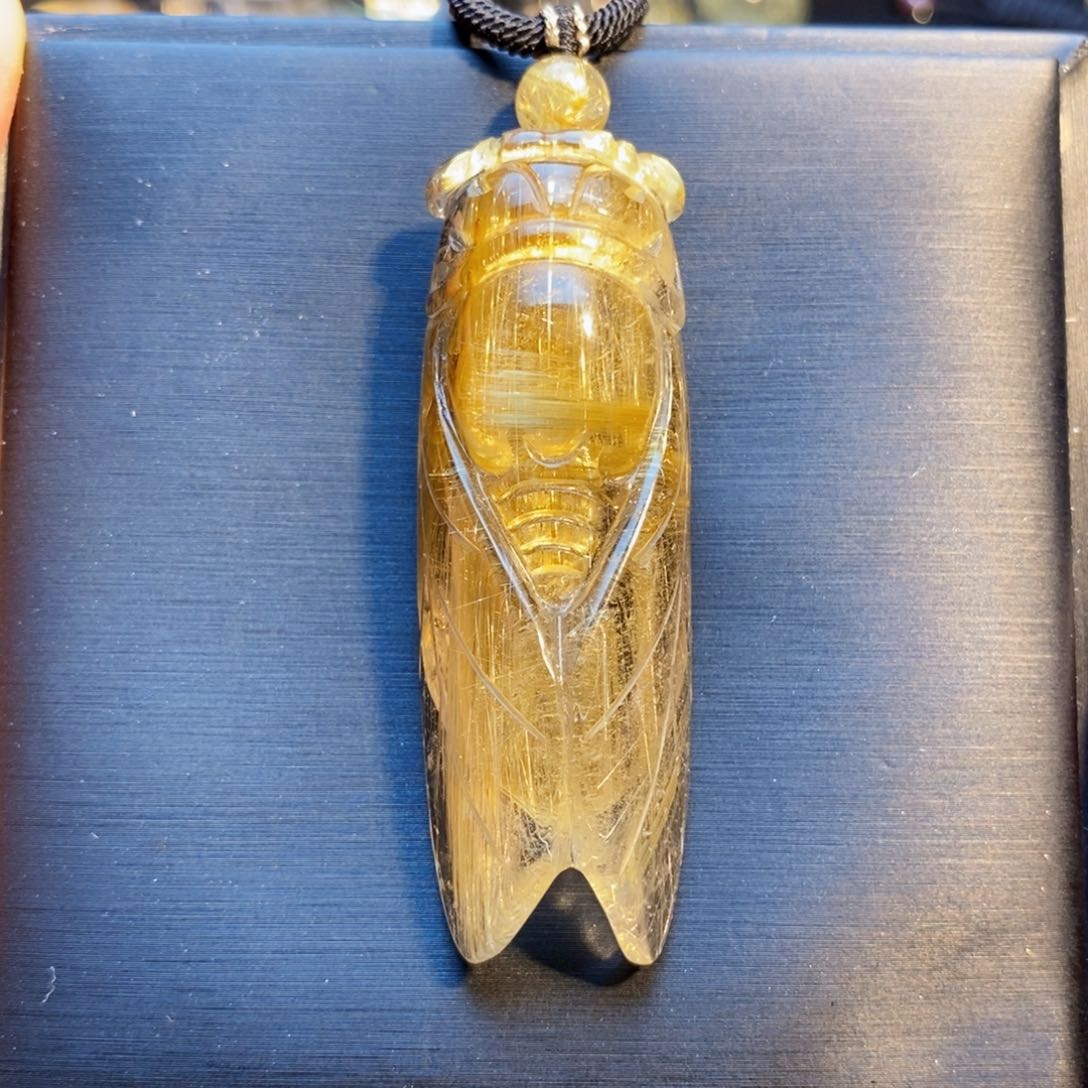 水晶颈饰未镶嵌天然水晶金发晶金蝉吊坠