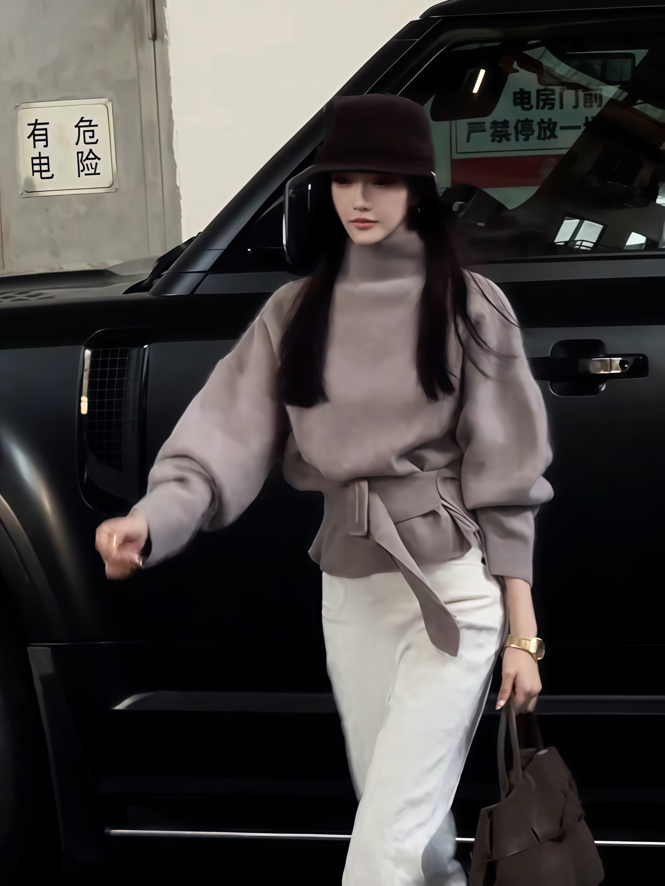 SANJUN 高端定制 兔毛系带收腰高领针织 毛衣  25555