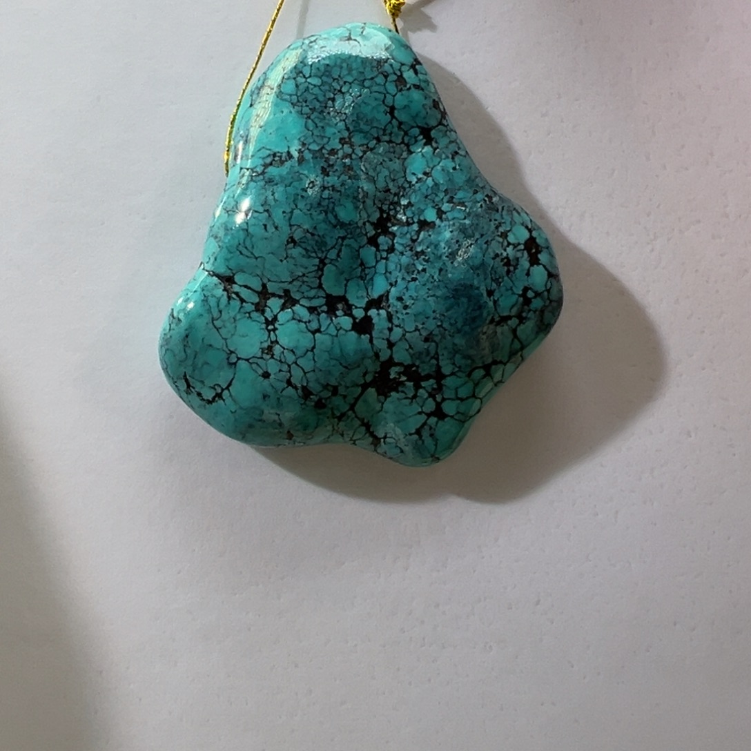 绿松石未镶嵌挂件