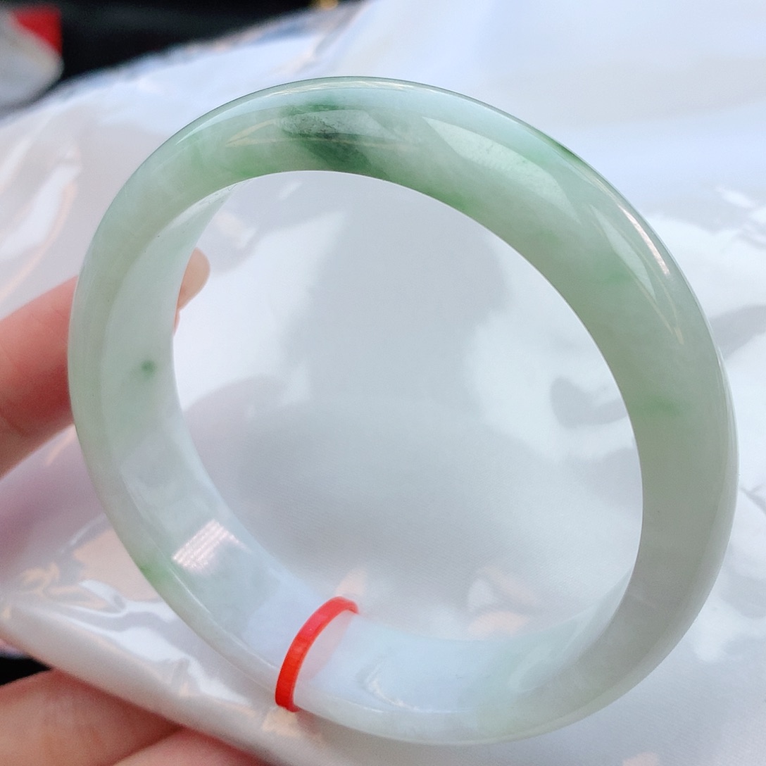 翡翠手镯未镶嵌59圈口188456