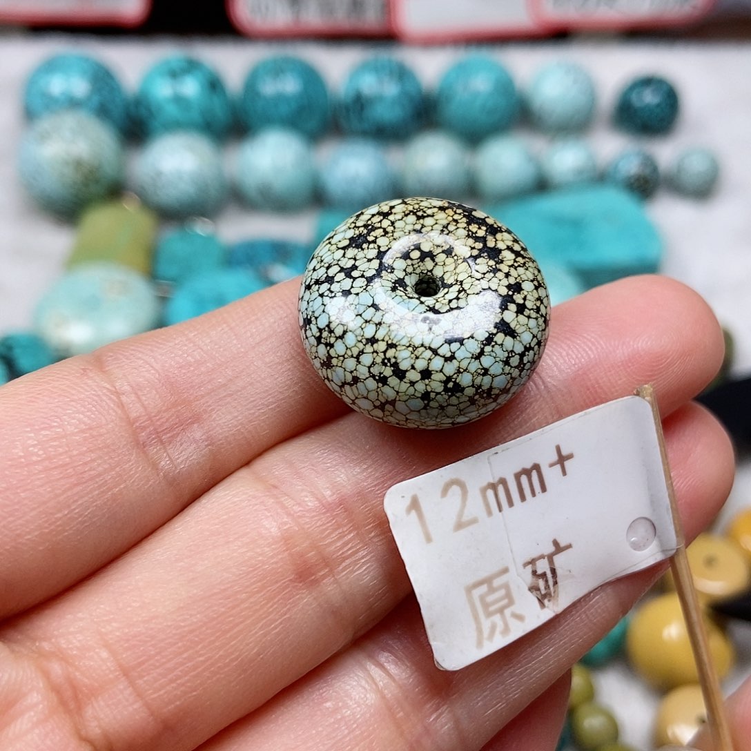 绿松石未镶嵌珠宝半成品