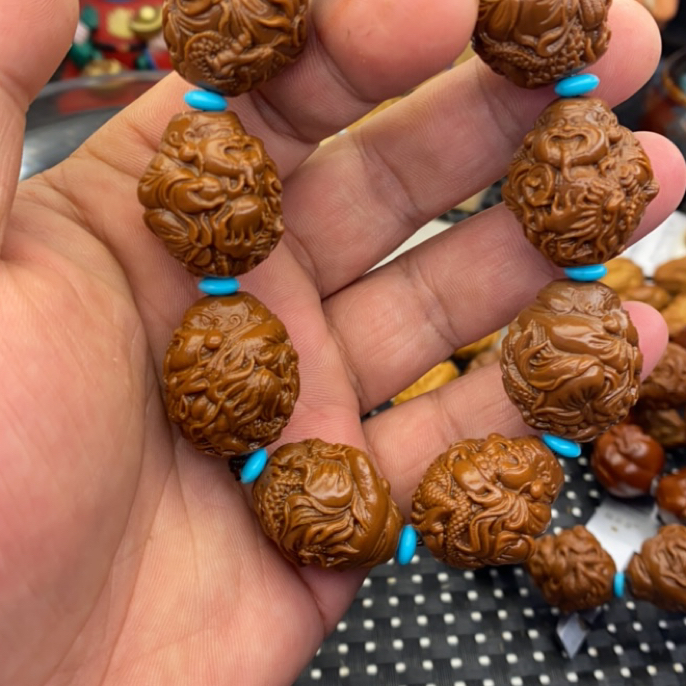 2.25妙女九龙财神雕刻手串雕刻手串沉水核不是橄榄核黄金树沉水核