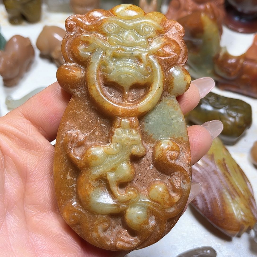 白玉菩提吊坠白玉菩提吊坠