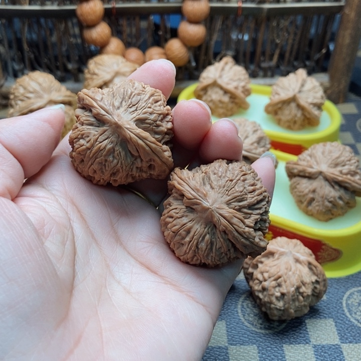 文玩核桃把件知**一41南江石