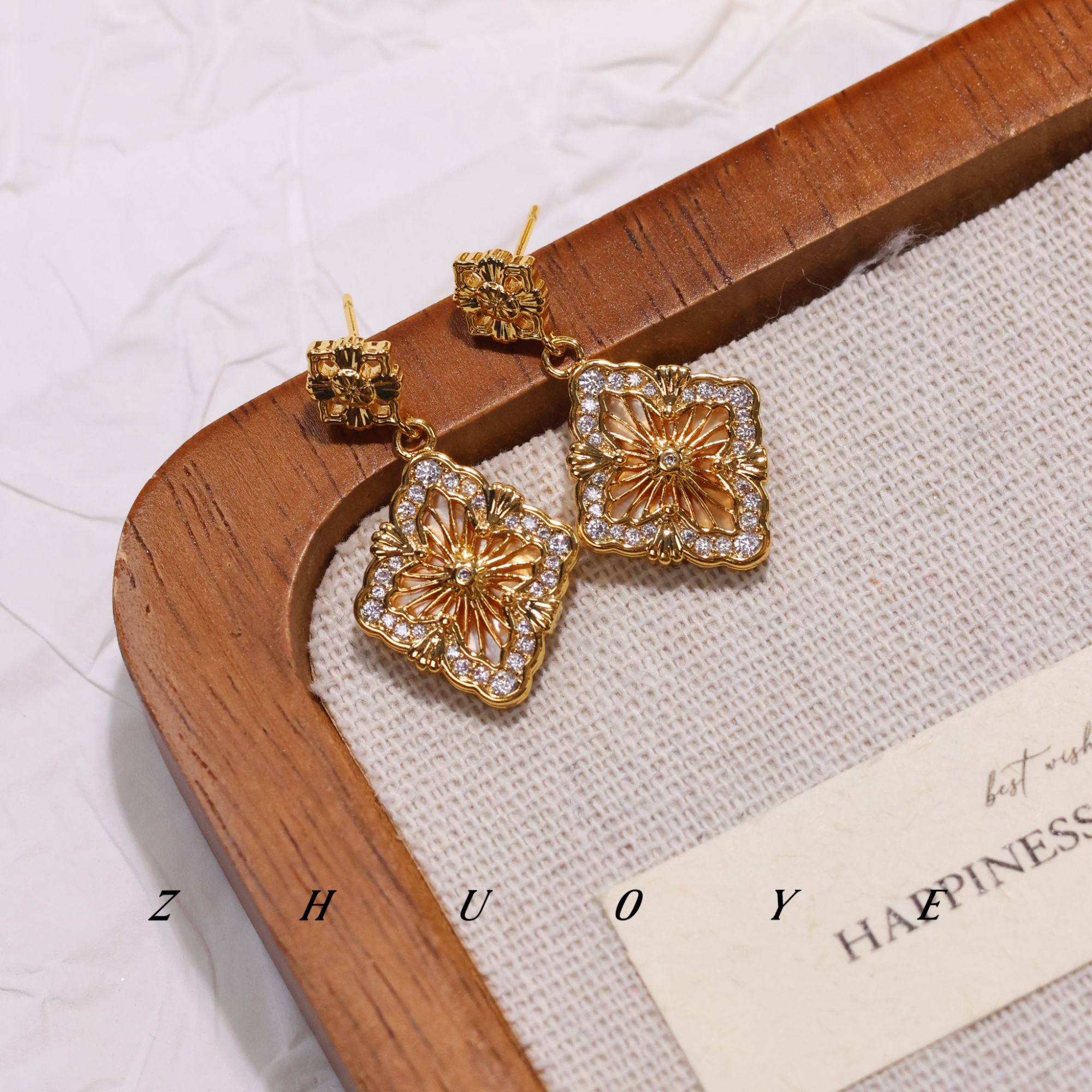 黄铜耳饰 灼晔•坠入法式浪漫 布契拉提高级百搭贝壳耳饰