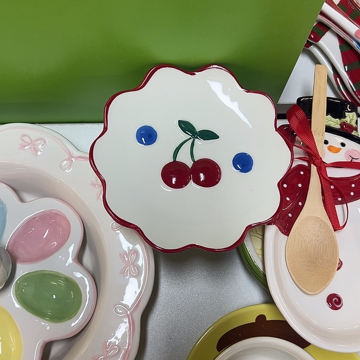 M****满20包邮微瑕陶瓷退不换