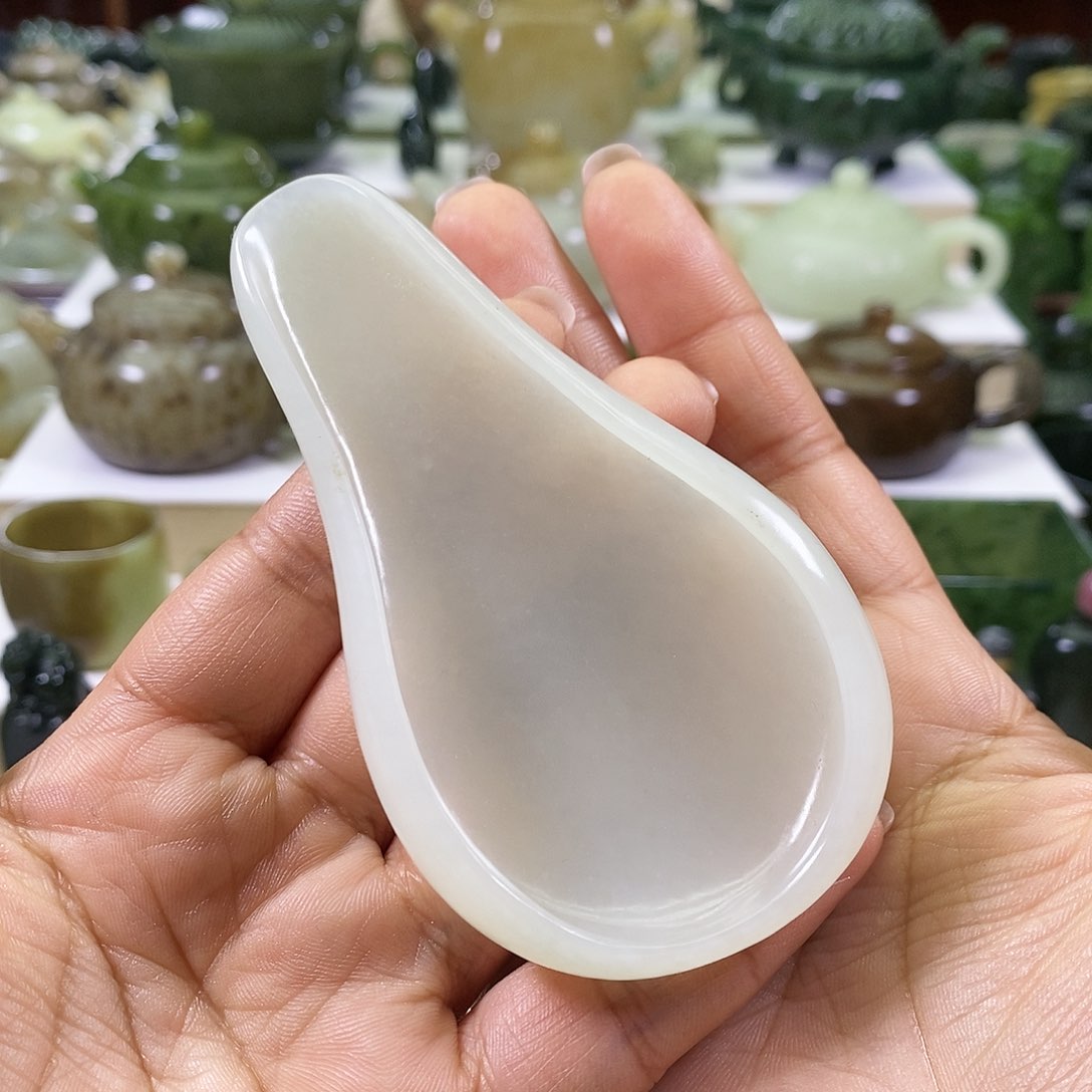 和田玉茶则未镶嵌