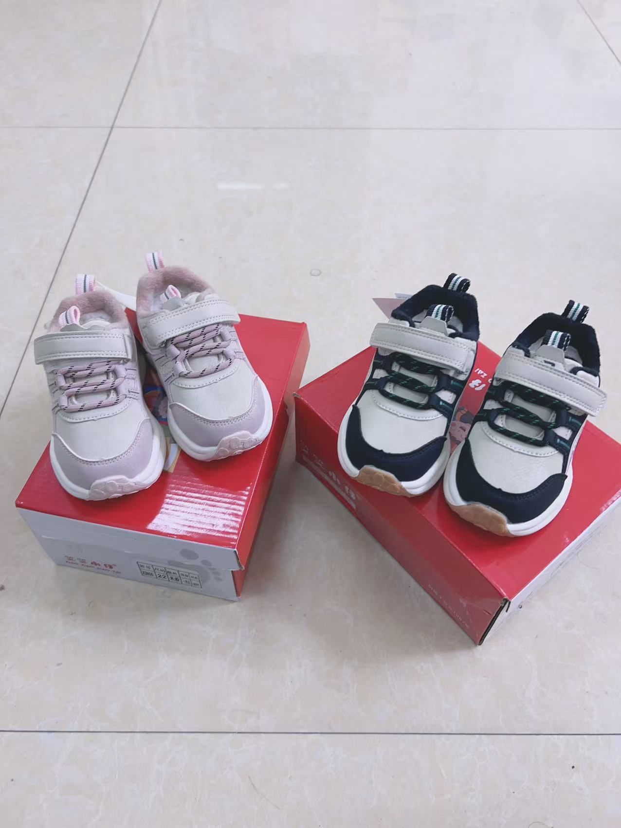 X3856男女童冬款全皮面加绒加厚保暖机能鞋