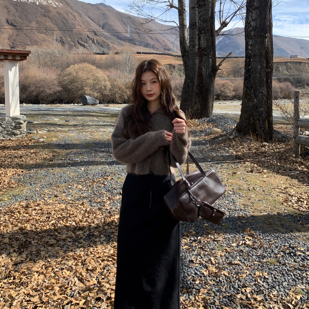 THESE DAY/冬日氛围感咖色长毛针织开衫(No退No换）