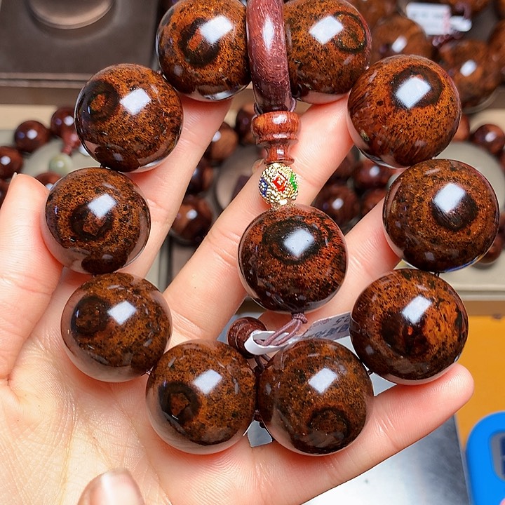 花梨木类手串/手链老挝花梨风化料土埋料2.5