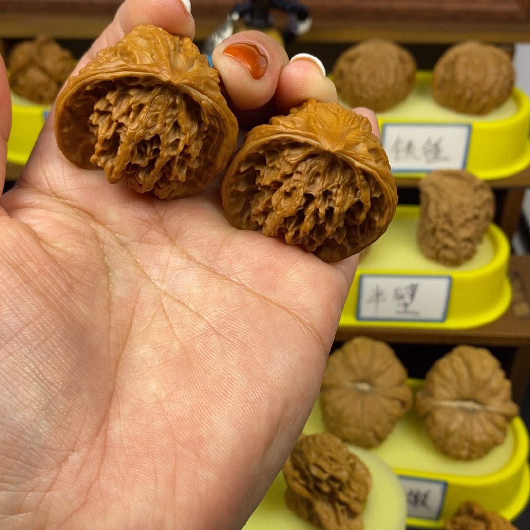 核桃盘山蛇头 文玩/木作/... 文玩把件